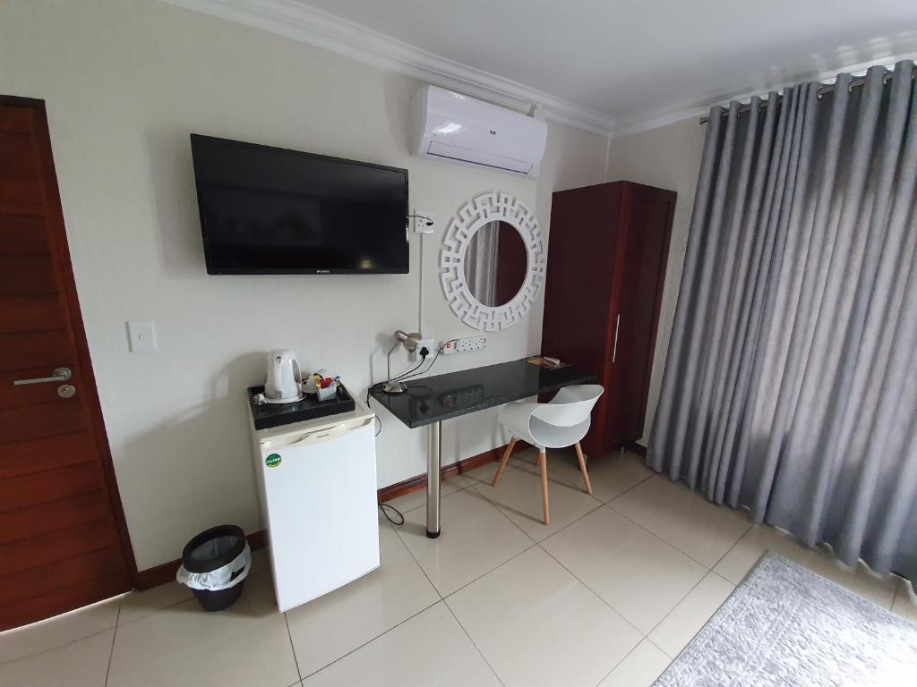 Khayalami Hotel - Mbombela Bagian luar foto
